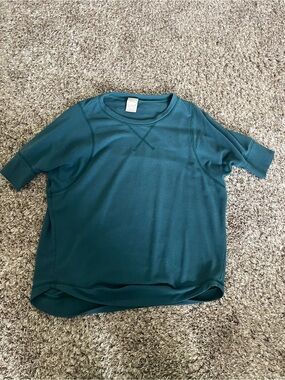 Freeloader 1/4 sleeve green shirt women’s S